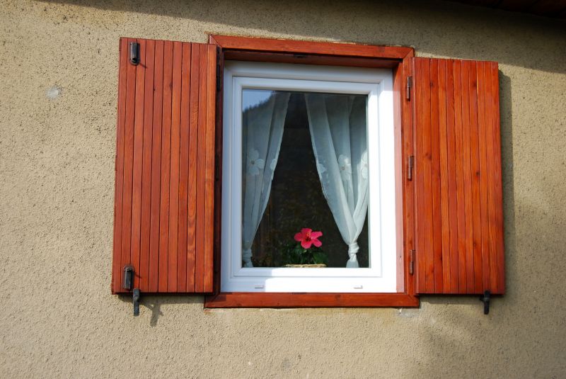Shutters Painting